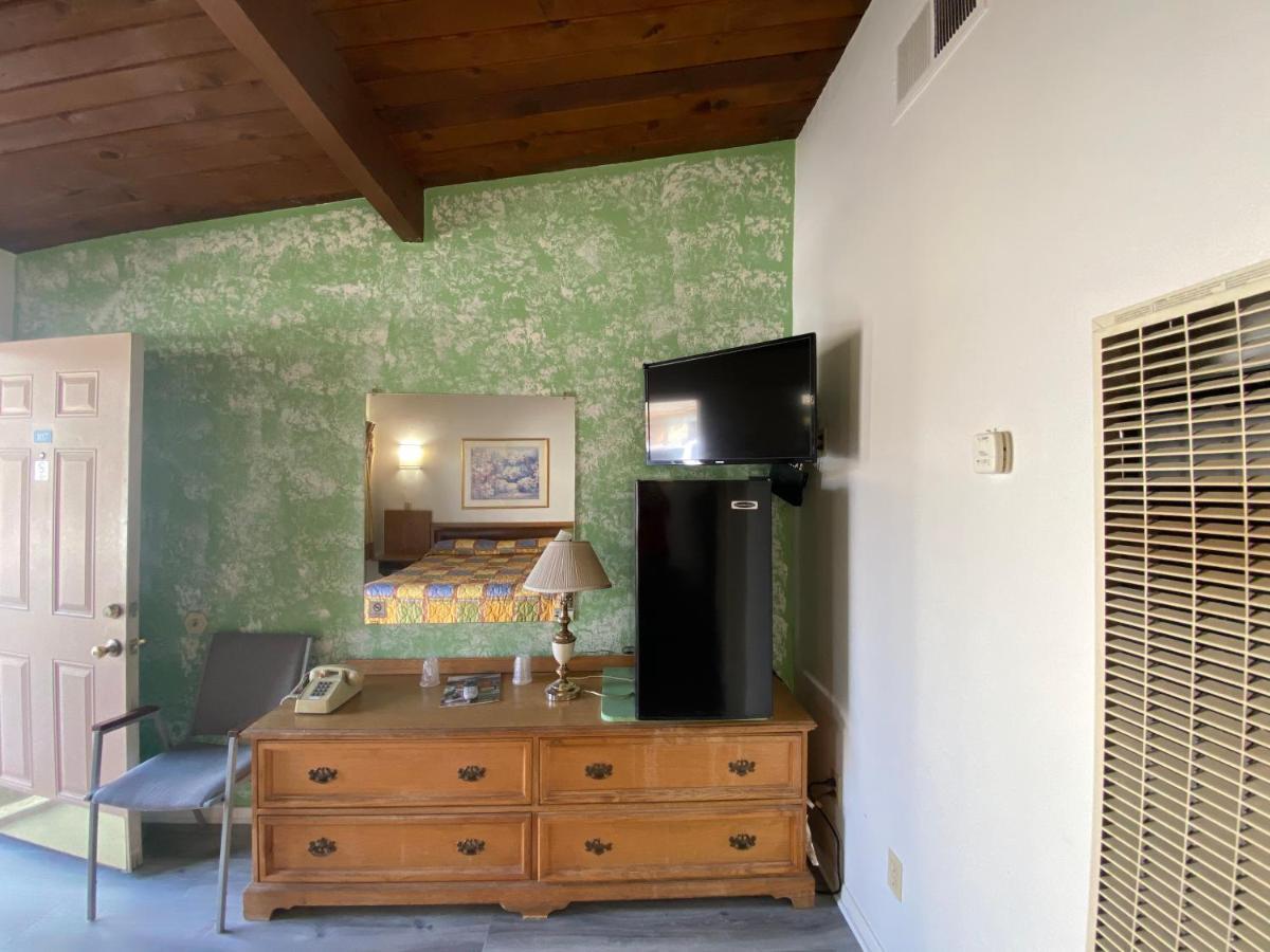 Santa Fe Motel Техачапи Экстерьер фото